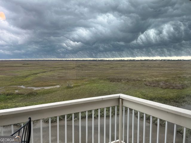 372 Moss Oak Circle, St. Simons, GA 31522