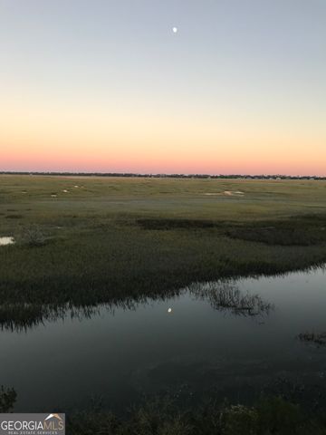 372 Moss Oak Circle, St. Simons, GA 31522