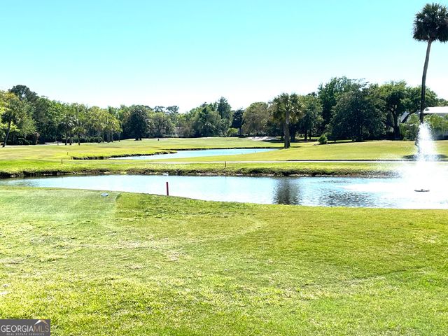 372 Moss Oak Circle, St. Simons, GA 31522