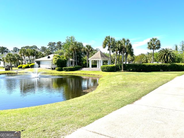 372 Moss Oak Circle, St. Simons, GA 31522