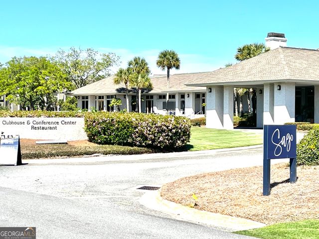 372 Moss Oak Circle, St. Simons, GA 31522