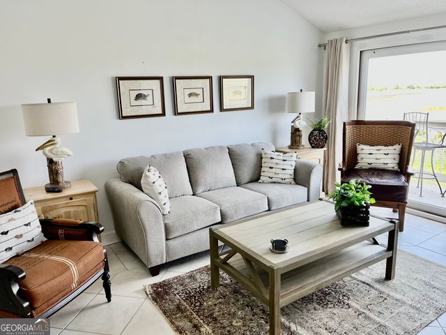 372 Moss Oak Circle, St. Simons, GA 31522