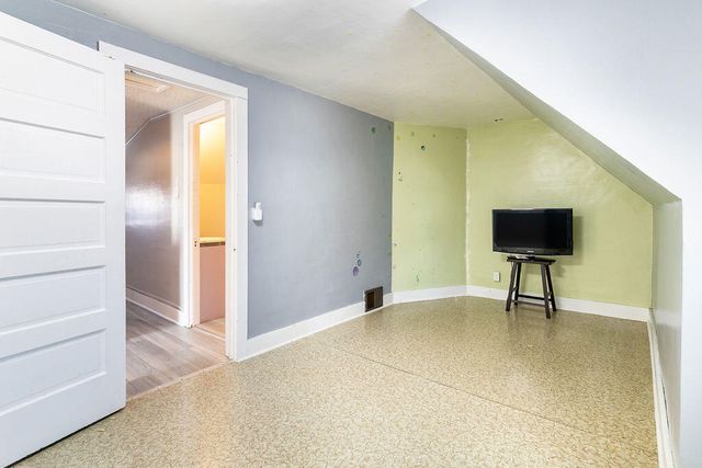 735 E Marshall Street, Hastings, MI 49058