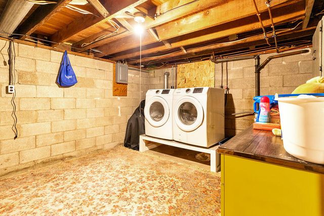 735 E Marshall Street, Hastings, MI 49058