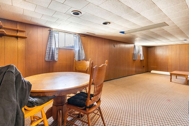 735 E Marshall Street, Hastings, MI 49058