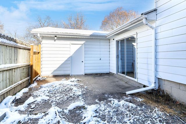 735 E Marshall Street, Hastings, MI 49058