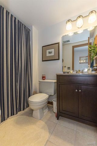 7 Walnut Ridge Court, Defiance, MO 63341