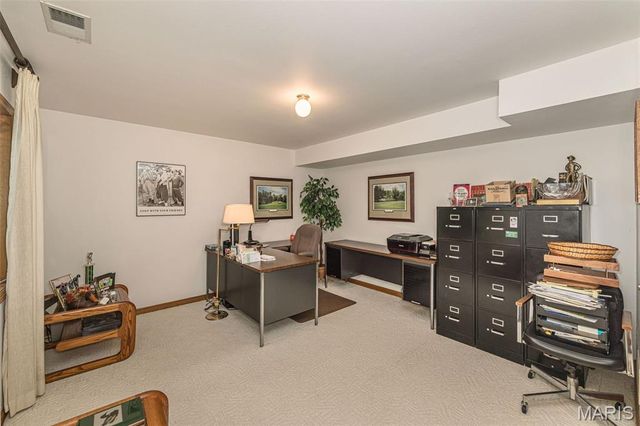 7 Walnut Ridge Court, Defiance, MO 63341