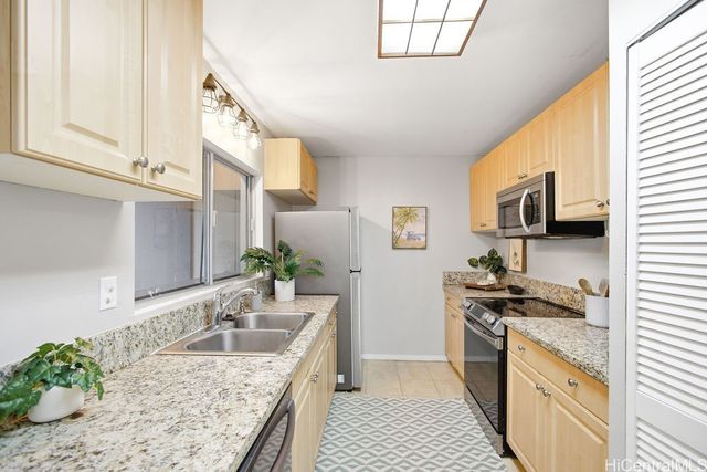 47-696 Hui Kelu Street 6402, Kaneohe, HI 96744