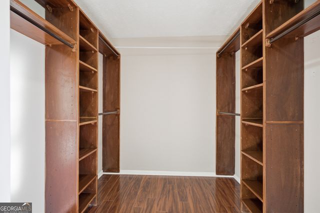 1022 Brockdell Court, Norcross, GA 30093