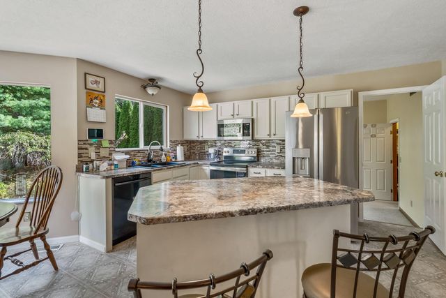 5556 Falco Drive 5556 Falco Drive, Westerville, OH 43081