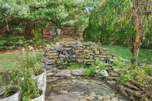 5556 Falco Drive 5556 Falco Drive, Westerville, OH 43081