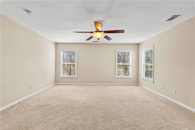 39 Brisbane Court, Newnan, GA 30263