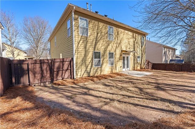 39 Brisbane Court, Newnan, GA 30263