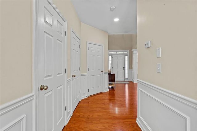 39 Brisbane Court, Newnan, GA 30263