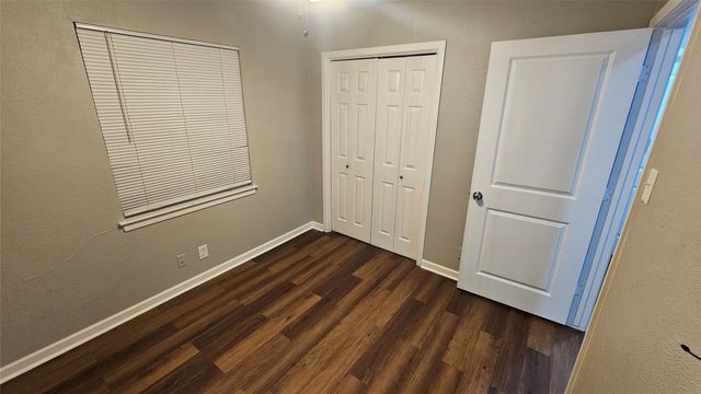 5604 Oak Grove Road, Fort Worth, TX 76134