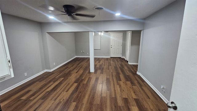 5604 Oak Grove Road, Fort Worth, TX 76134