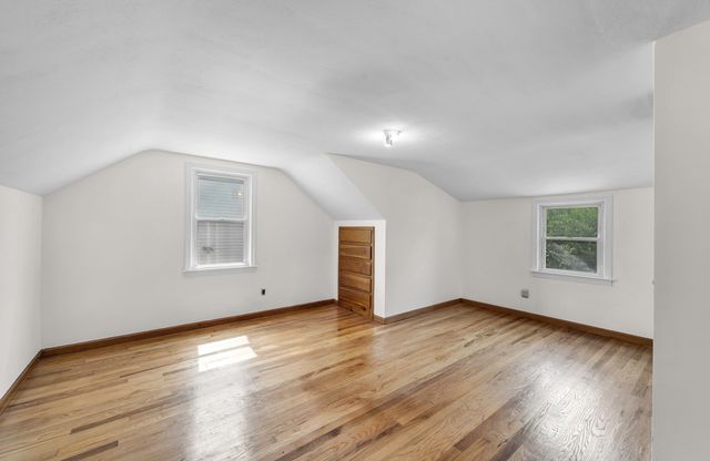 44 Arthur St, Springfield, MA 01104