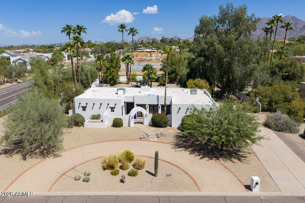 10402 E WETHERSFIELD Road, Scottsdale, AZ 85259 — photo 2