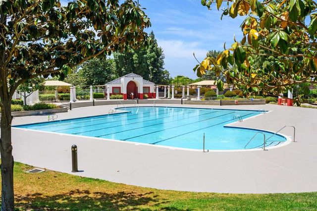 2092 Northshore Dr C, Chula Vista, CA 91913