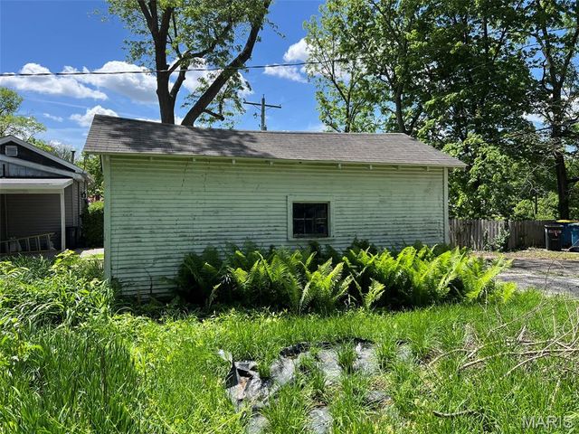207 Gremer Avenue, Edwardsville, IL 62025
