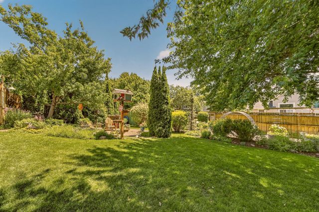 4462 Durham Lane NW, Rochester, MN 55901