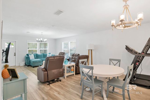 433 Palmetto Court, Gulf Shores, AL 36542