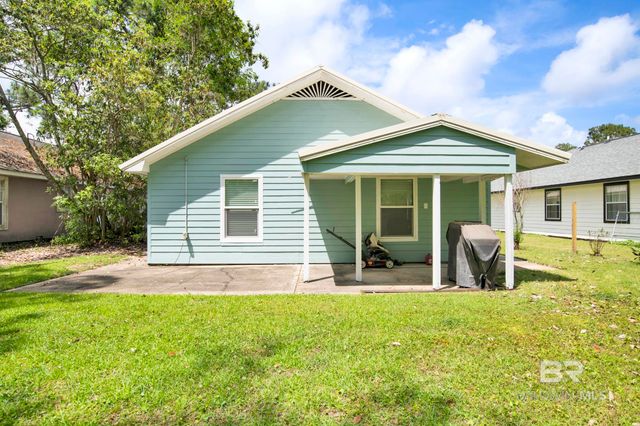 433 Palmetto Court, Gulf Shores, AL 36542