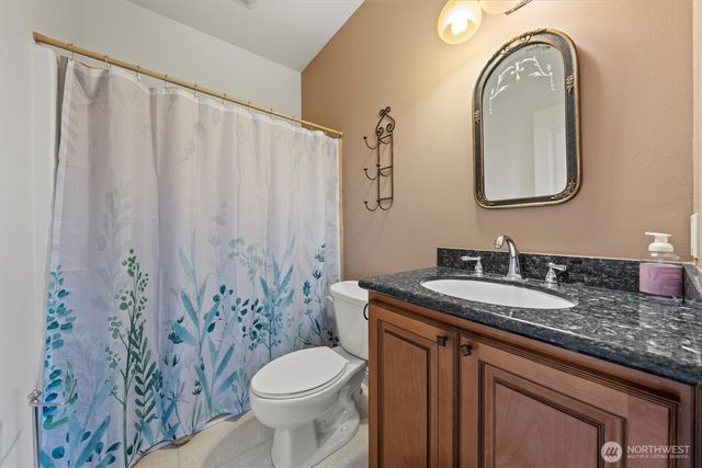 19678 Fairway Drive NW, Soap Lake, WA 98851