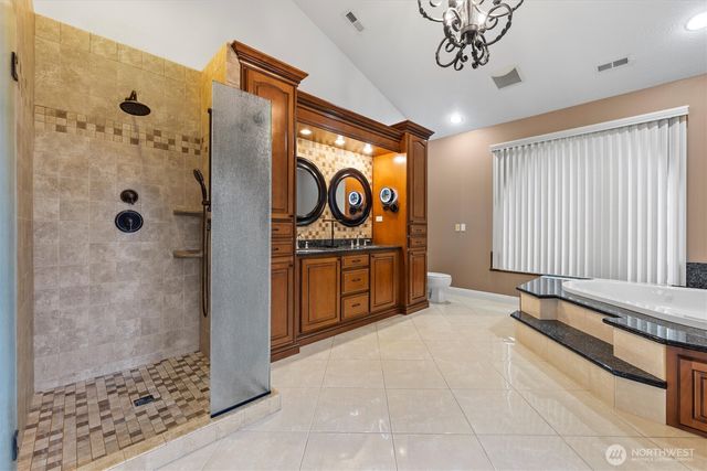 19678 Fairway Drive NW, Soap Lake, WA 98851