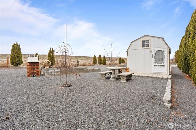 19678 Fairway Drive NW, Soap Lake, WA 98851