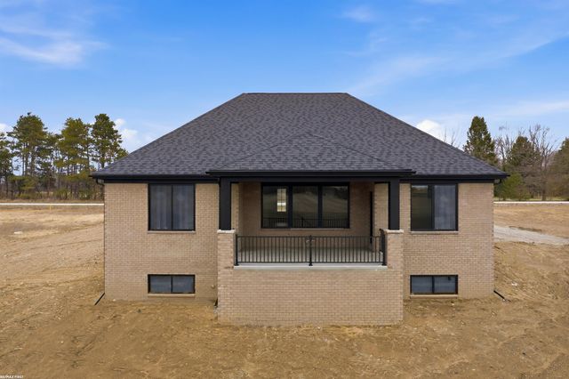 17492 Gilmore Road, Armada Twp, MI 48005