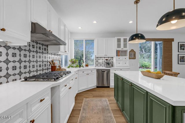 28067 Liana Lane, Valencia, CA 91354