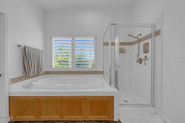 28067 Liana Lane, Valencia, CA 91354