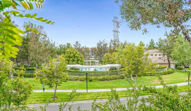 28067 Liana Lane, Valencia, CA 91354