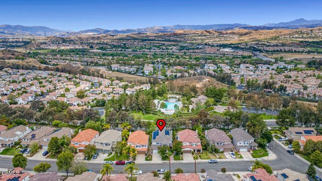 28067 Liana Lane, Valencia, CA 91354