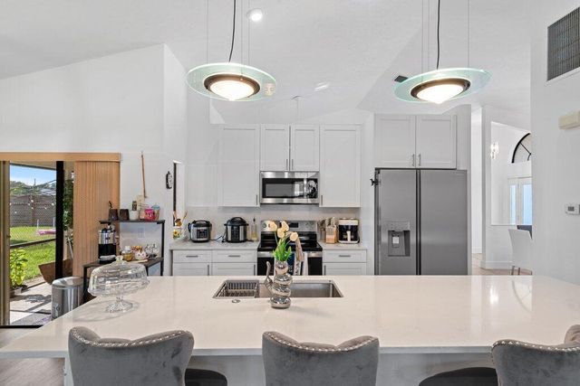 434 SW Jeanne Avenue, Port St. Lucie, Port St Lucie, FL 34953