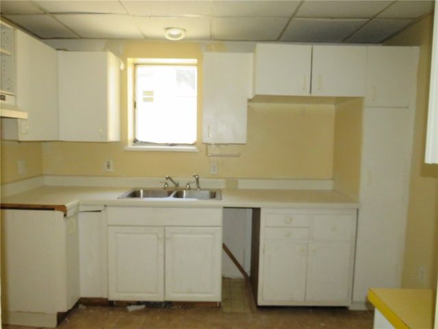 423 Braddock Rd, Forest Hills Boro, PA 15221