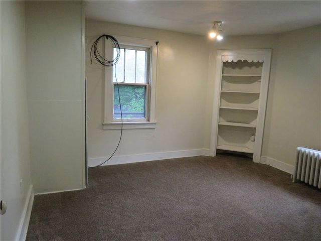423 Braddock Rd, Forest Hills Boro, PA 15221