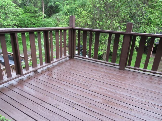 423 Braddock Rd, Forest Hills Boro, PA 15221