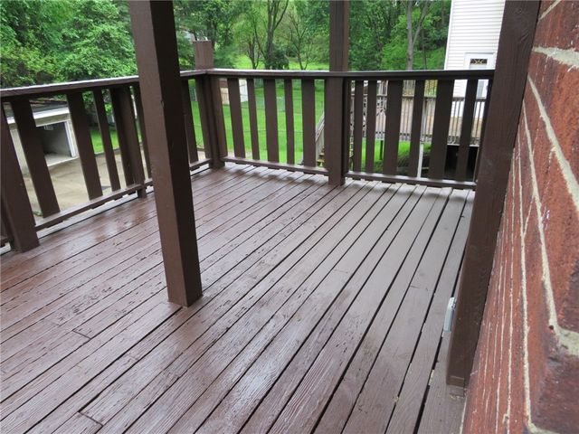 423 Braddock Rd, Forest Hills Boro, PA 15221
