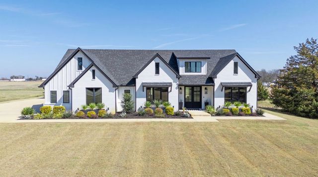 6724 Clearwater Ranch Road, Wills Point, TX 75169