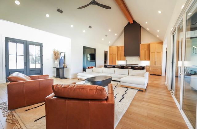 6724 Clearwater Ranch Road, Wills Point, TX 75169