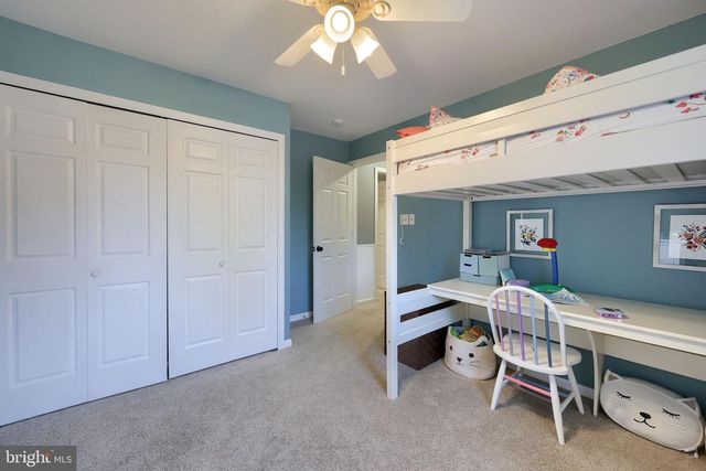 911 JADE AVE, Lancaster, PA 17601