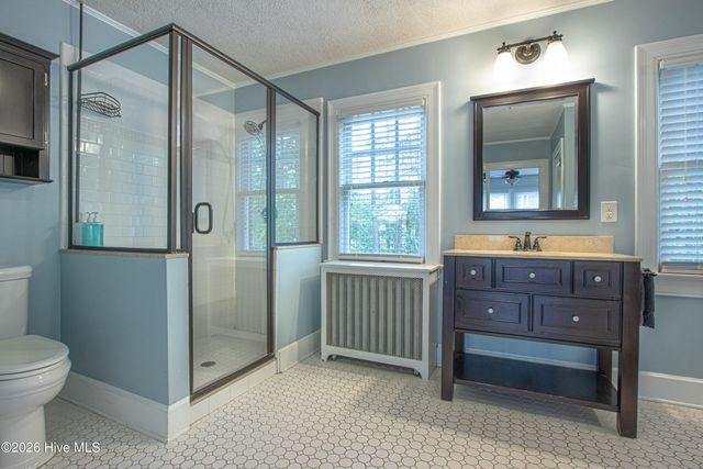 310 E Morganton Road, Southern Pines, NC 28387
