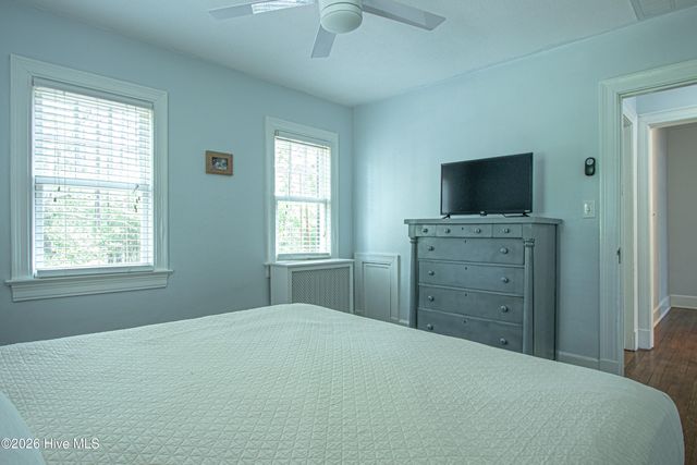 310 E Morganton Road, Southern Pines, NC 28387