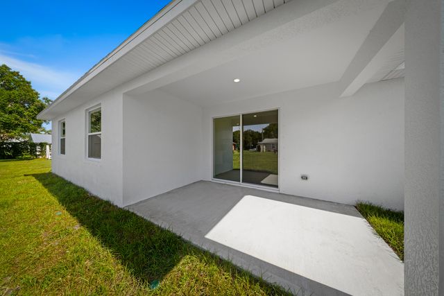 5808 Bamboo Drive, Fort Pierce, FL 34982