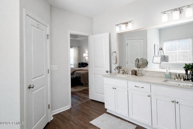 126 Minning Loop, Richmond Hill, GA 31324