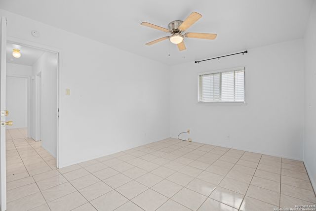 4427 First View, San Antonio, TX 78217