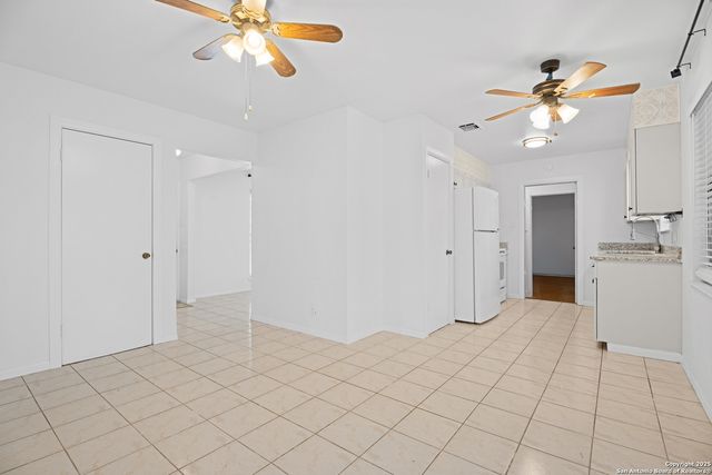 4427 First View, San Antonio, TX 78217